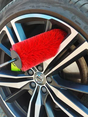 FERAL Szczotka Do Felg I Silnika Czarna Czerwona